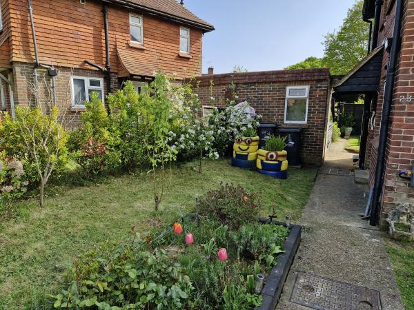 on-offer-lovely-2-bed-maisonette